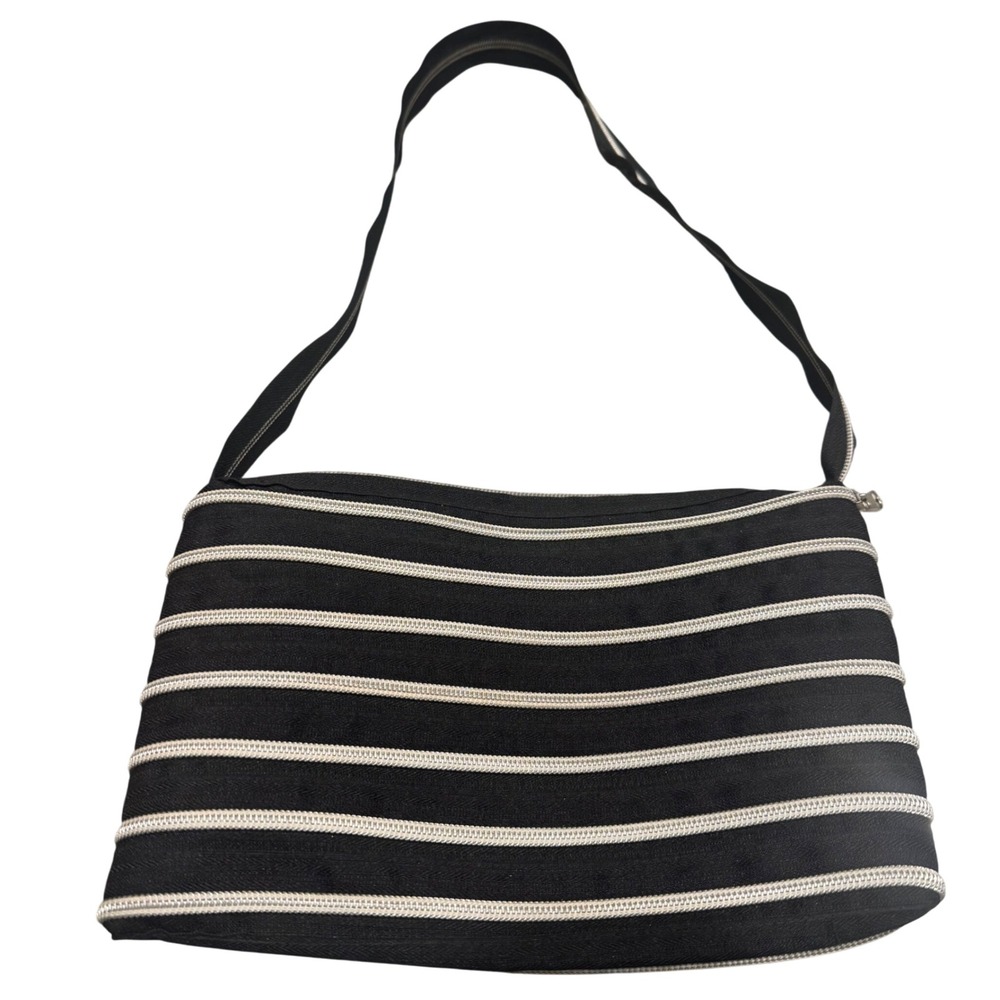 Black & Silver Zipper Shoulder Bag Y2K 90s Style Striped Zipper Purse Unique